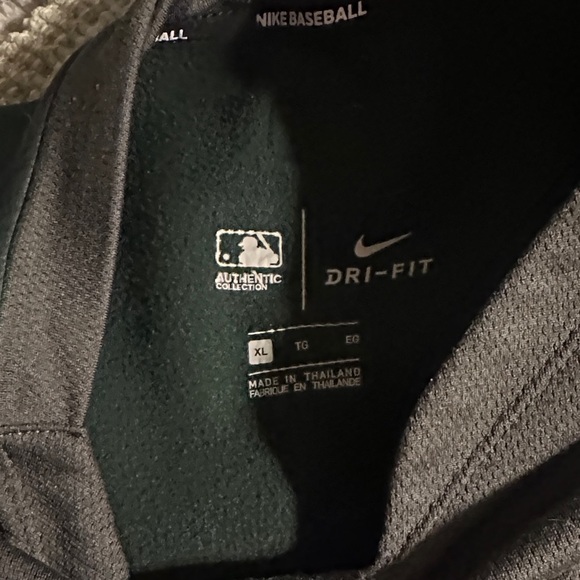 Men’s A’s Pullover - Picture 4 of 6